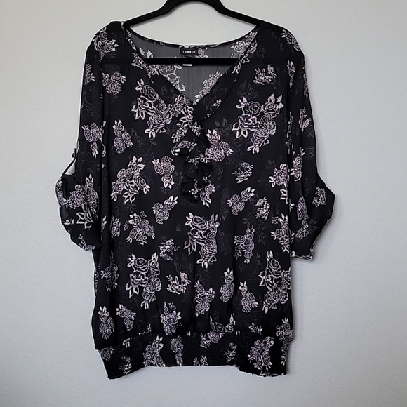 Torrid size 2 ruffle front floral sheer blouse - Picture 1 of 9